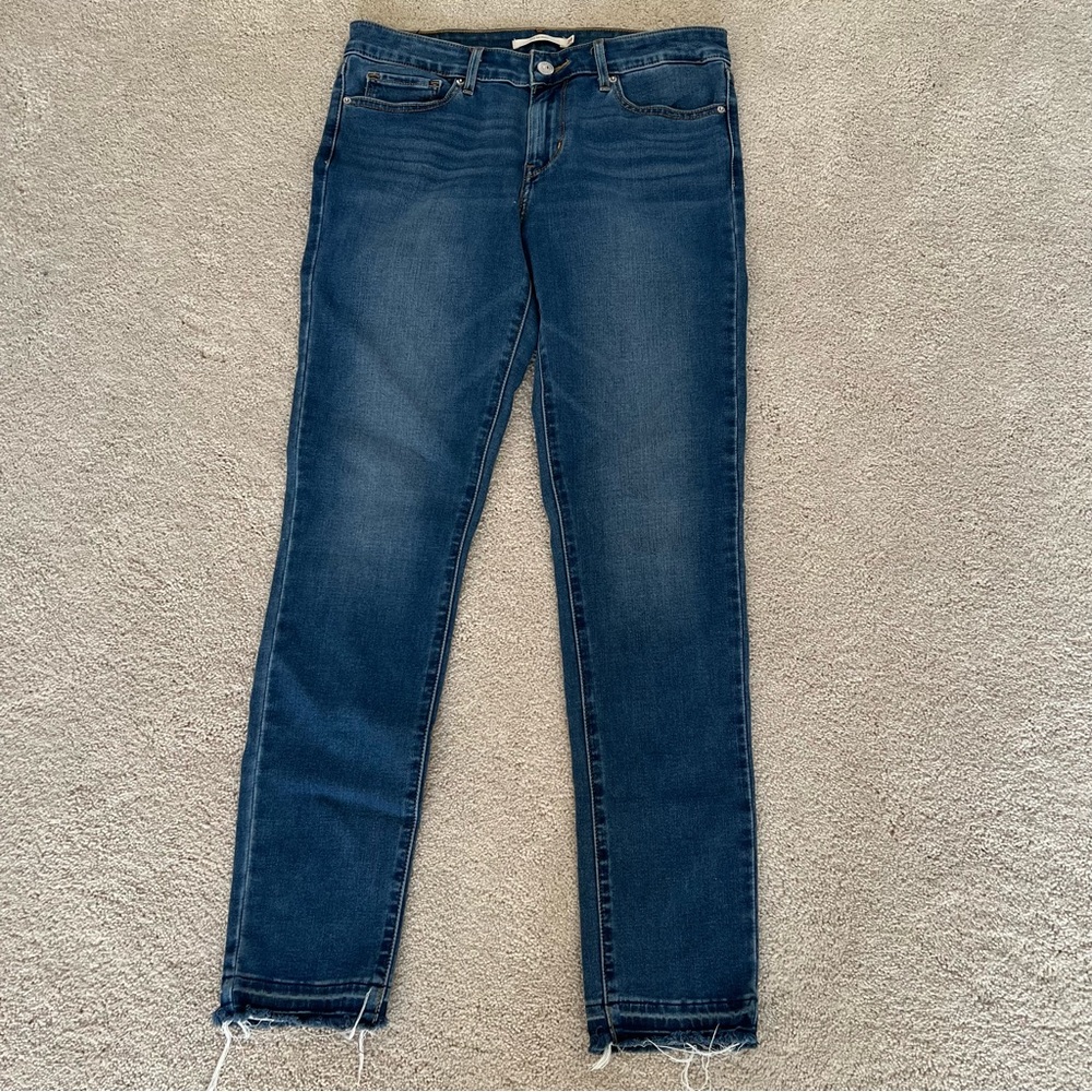 Levi’s 711 Skinny Jeans Size 28